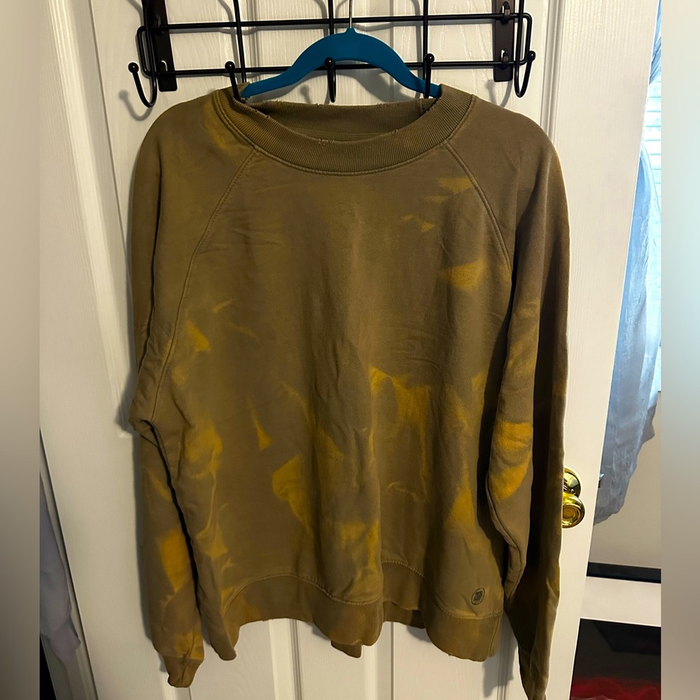 Urban Outfitters Crew Size L